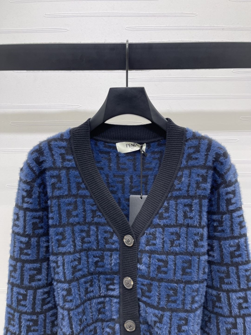 F**di sweater